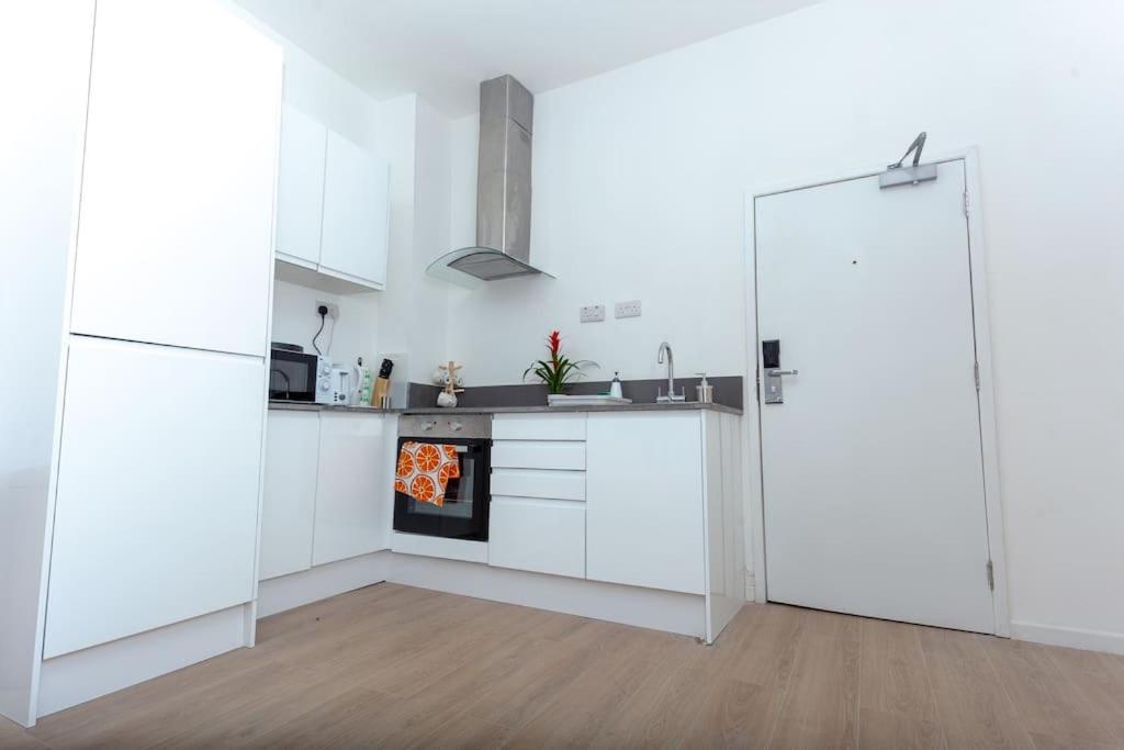 Flat 403 One Bedroom Apartment Birmingam Exterior foto